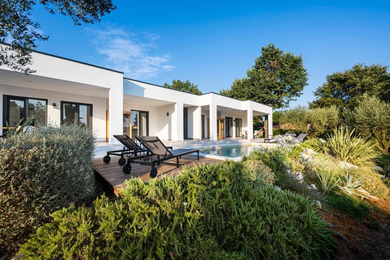 Goldimare Garden Residence Umag Bagian luar foto